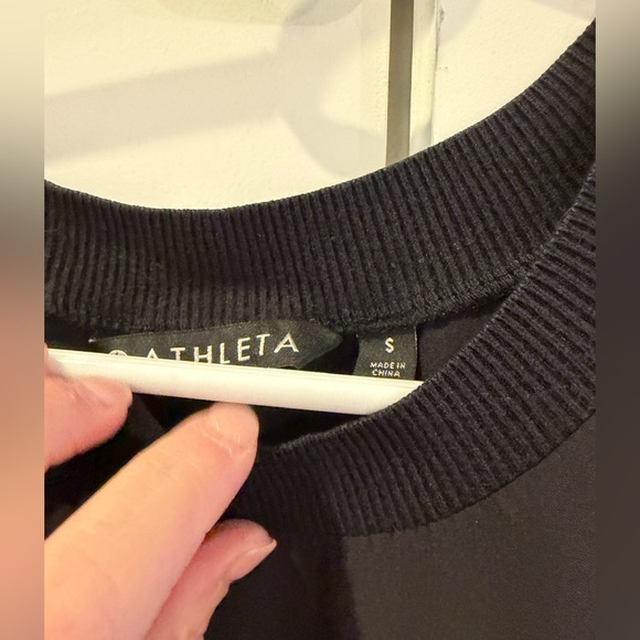 Athleta Black Ribbed-Trim Sleeveless Tank - Picture 2 of 2